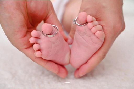 南城7个月孕妇肚子疼